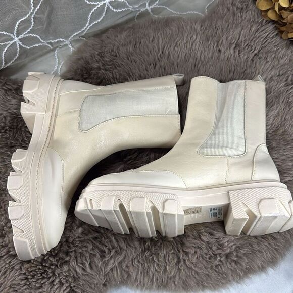 (Z3) AREZZO, PANACOTA Women's Leather Lug Sole‎ Ankle Boots US Size 38/7.5 - Picture 6 of 11